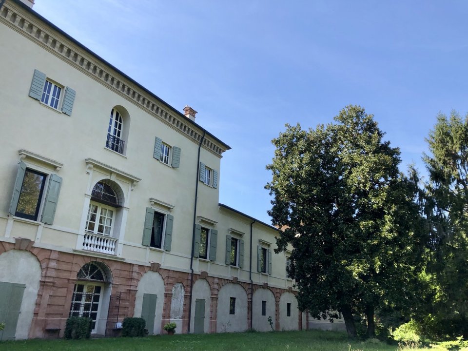 Vendita palazzo in città Reggiolo Emilia-Romagna foto 40