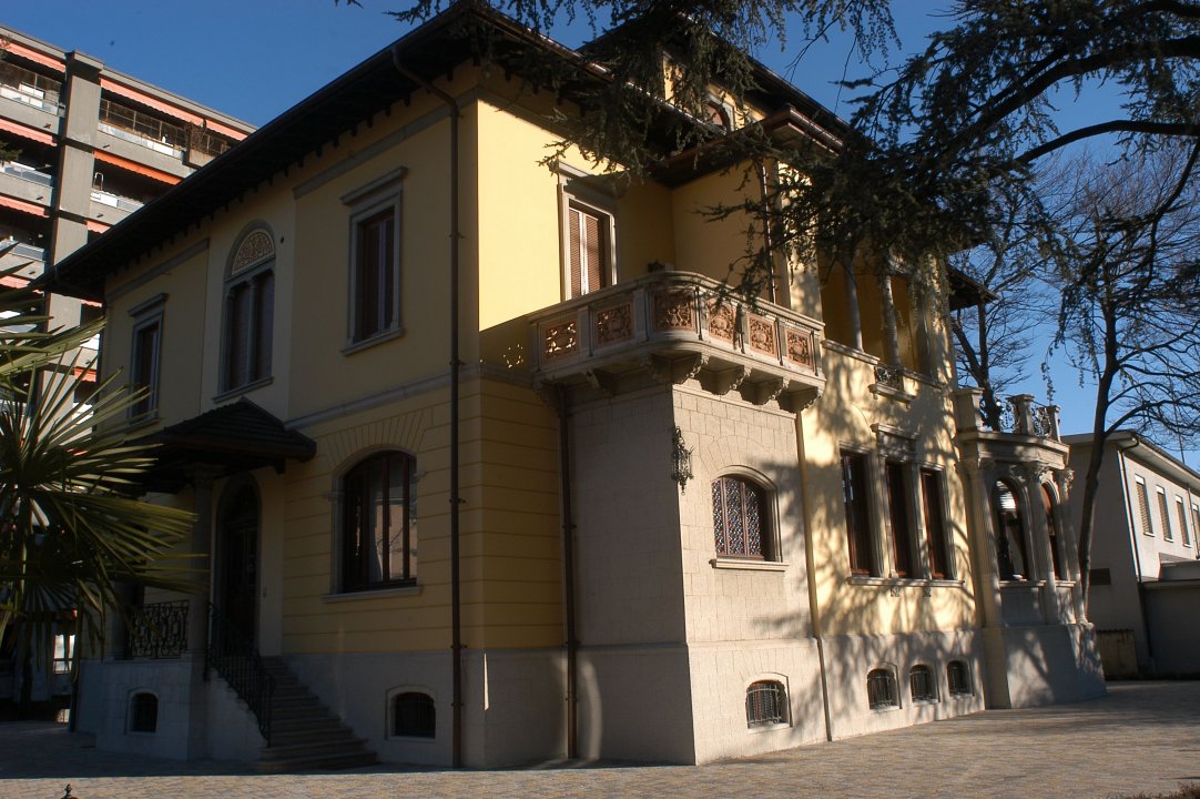 For sale villa in city Chiasso Ticino foto 7