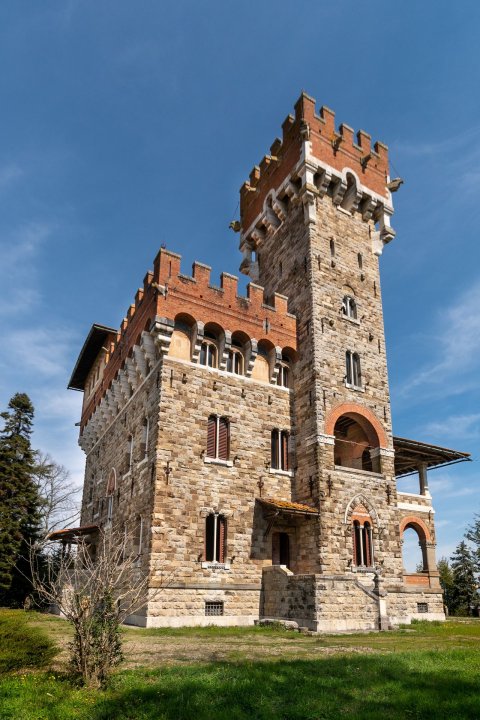For sale castle in quiet zone Bucine Toscana foto 17