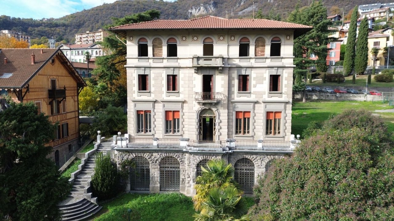 For sale villa by the lake Lovere Lombardia foto 1